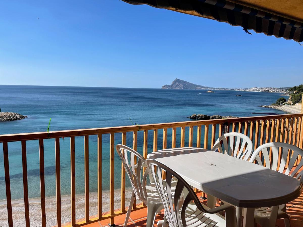 Sunrise Beachfront Apartment By The Marina 阿尔啼 外观 照片