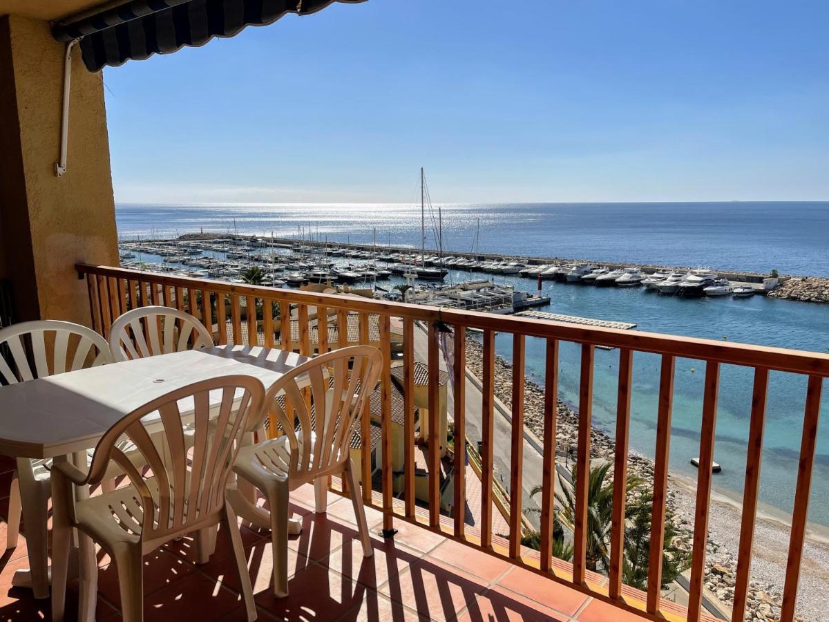 Sunrise Beachfront Apartment By The Marina 阿尔啼 外观 照片